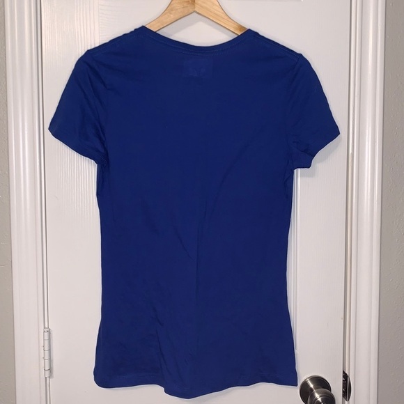 New York Rangers NHL Hockey Blue Short Sleeved V-Neck Pullover Shirt size Medium - Picture 4 of 4